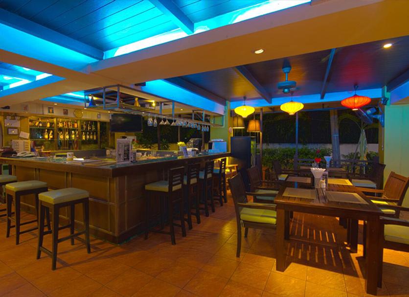 Bar Photo