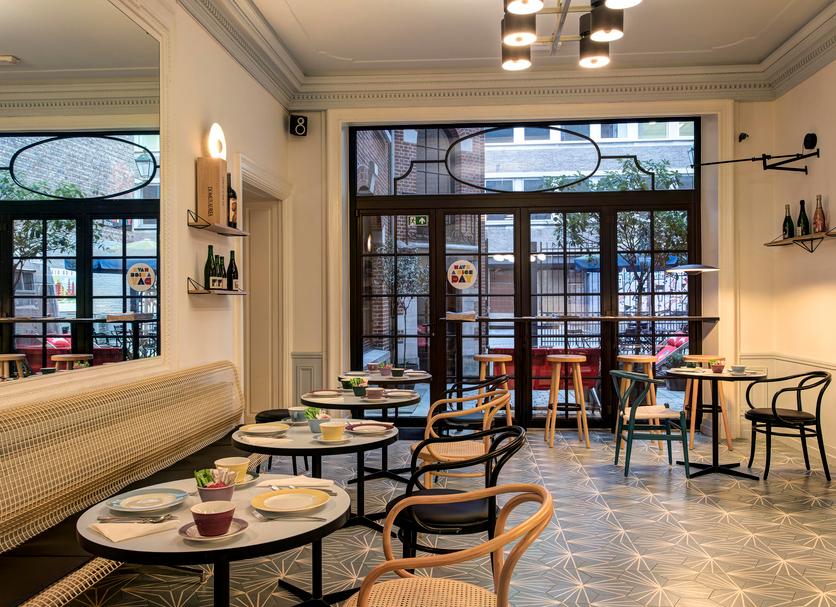 Restaurant Photo