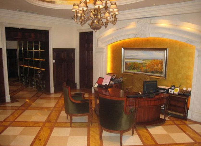 Lobby Photo