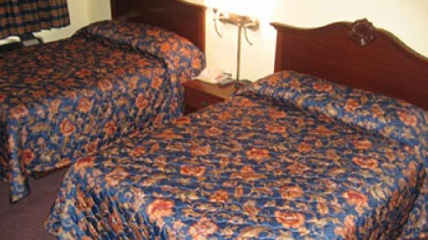 Executive Inn & Suites