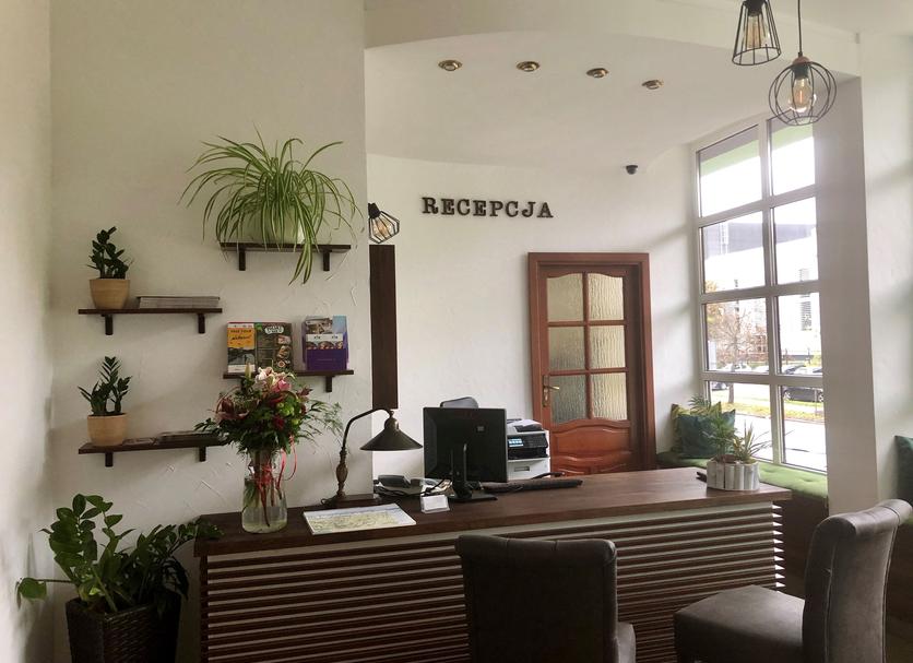 Front desk Photo