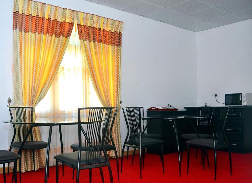 Dining room Photo